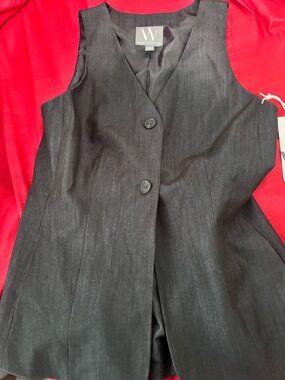Worthington Black Sleeveless Two-Button Vest